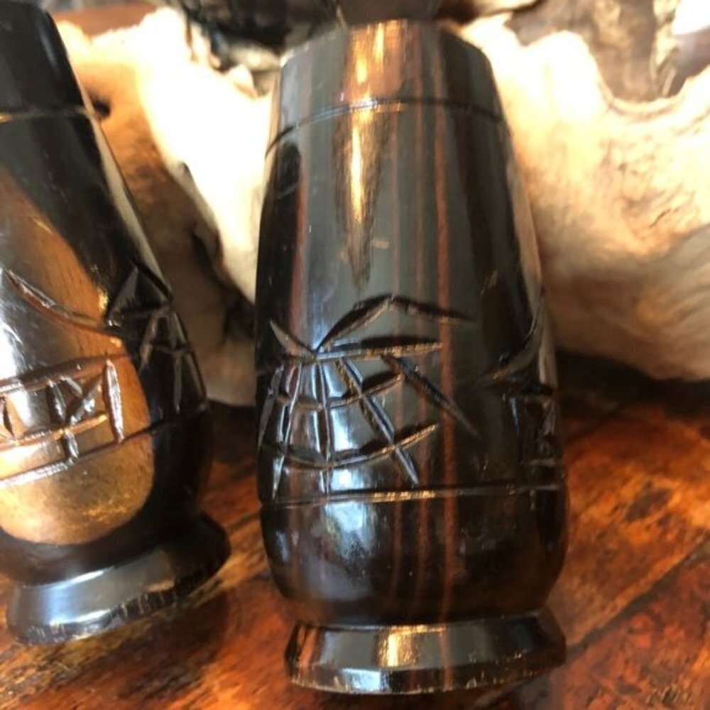 Set Of 4 Mid-Century Asian Theme Shot Glasses
